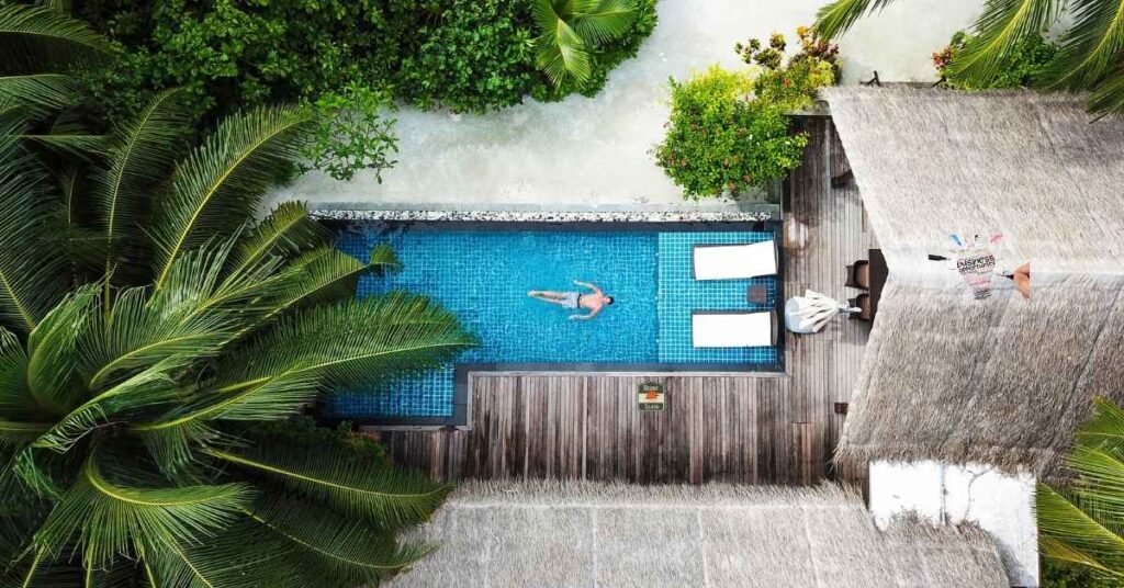 Private Islands & Resorts